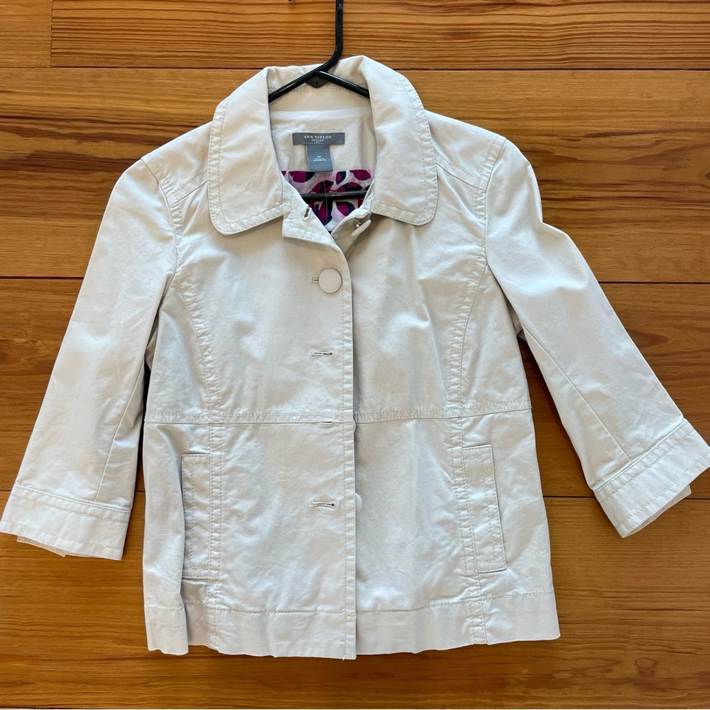 Ann Taylor 5-Button 3/4 Sleeve Jacket